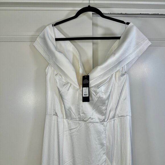 Throw the Bouquet Gown White Satin Off-Shoulder High Split Dress 1X - Picture 11 of 11